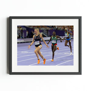 Team GB Paris Art Print "Keely Hodgkinson's Golden Moment in 800m Final"