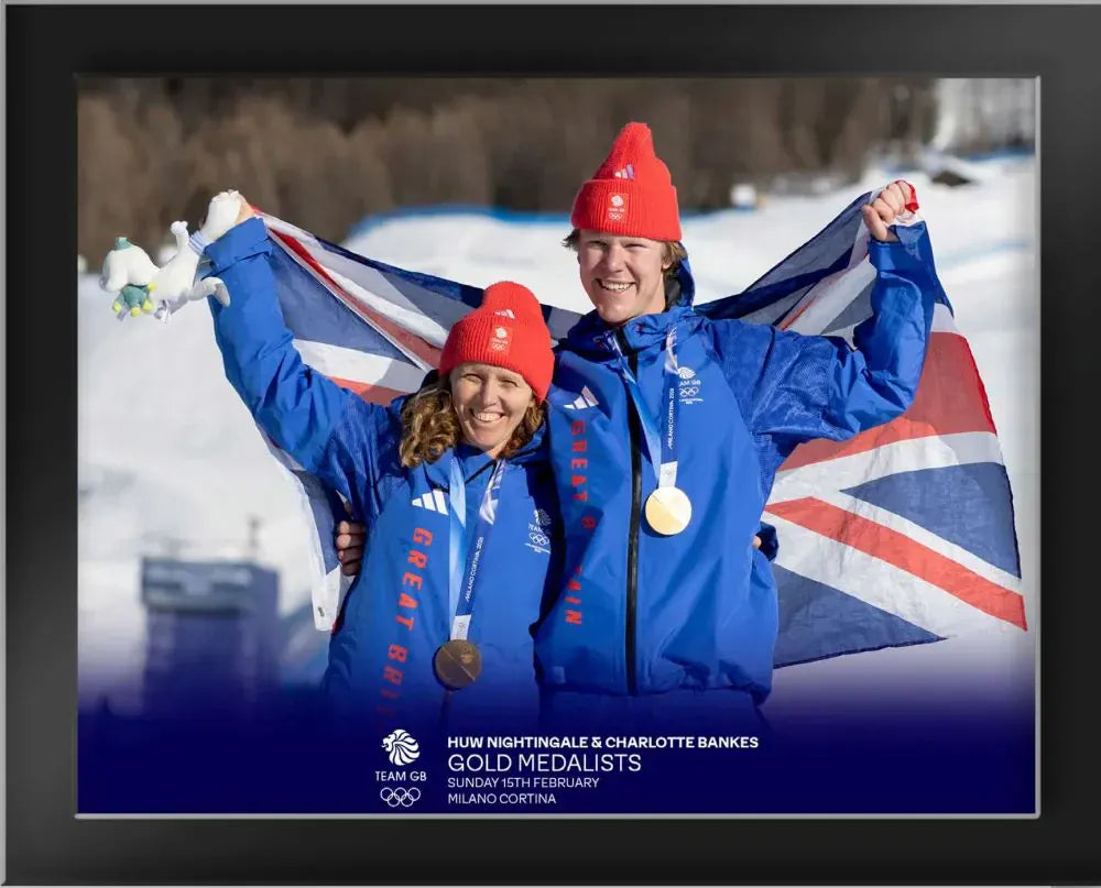 Arena Imaging Picture Huw Nightingale & Charlotte Bankes Tempered Glass Frame - 8 x 6